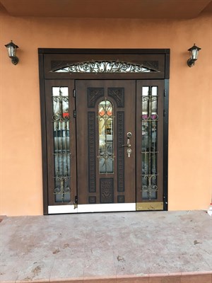 Двупольная входная дверь Лацио установка в Балашихе - фото 5408