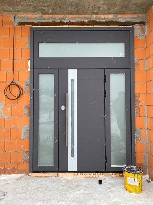 Двупольная входная дверь Север установка в Кимрах - фото 5412